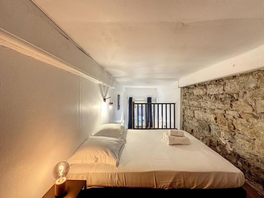 Апартаменты Cosy Appt Coeur De Lyon 1 Imbert Экстерьер фото